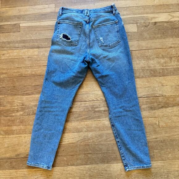 Forever 21 medium wash distressed button fly high-rise jeggings size 29 (6)
b26 - Picture 5 of 5